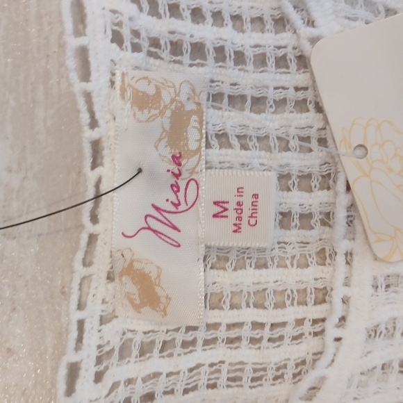 NWT Misia Creamy White Cotton Crochet Knit Unique Cover-Up - Picture 6 of 9